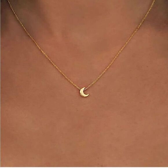 Jewelry - Gold 14k Gold Plated Moon Pendant Necklace